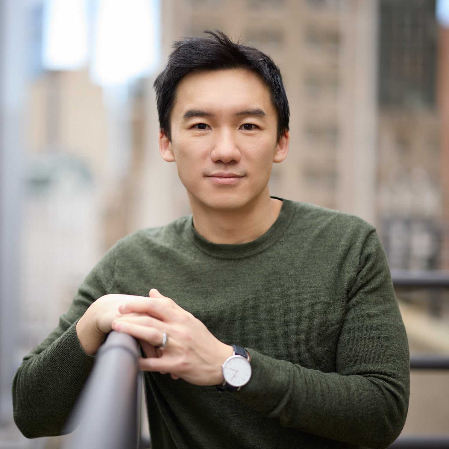 Portrait of James Feng, a professional stylist at Mizu Louis Licari, showcasing their expertise and style.
